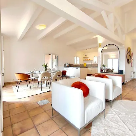 Luxe Avec Vue Sur Saint-tropez, Βίλα Roquebrune-sur Argens