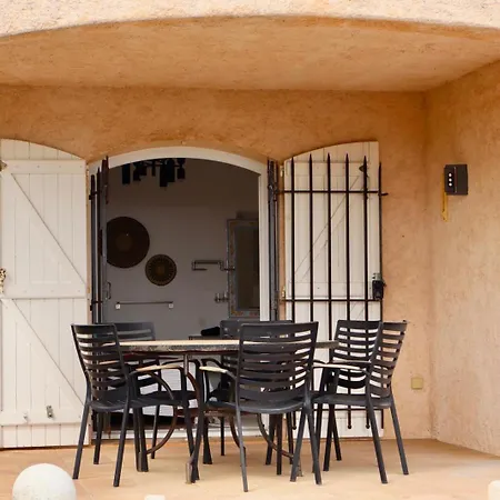 Luxe Avec Vue Sur Saint-tropez, * Roquebrune-sur Argens