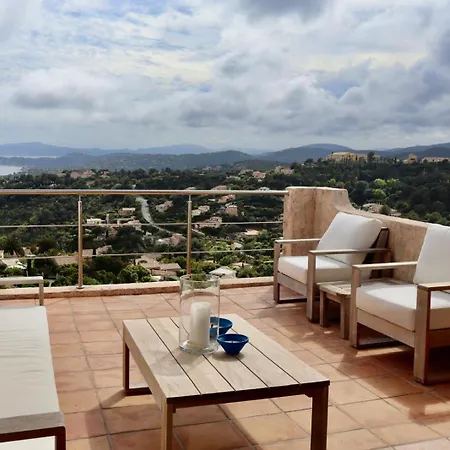 Luxe Avec Vue Sur Saint-tropez, Βίλα Roquebrune-sur Argens